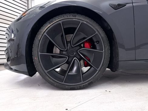 Used 2024 Tesla Model 3 Performance AWD/4WD image 9