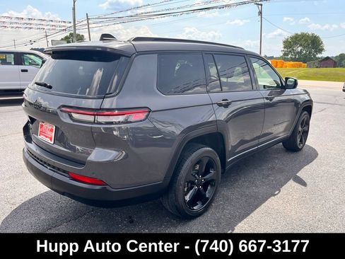 Used 2022 Jeep Grand Cherokee L Laredo AWD/4WD image 4