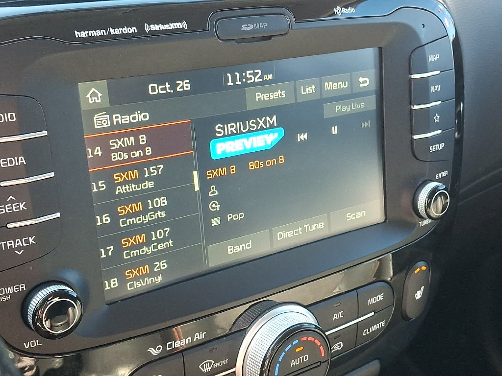 Used 2018 Kia Soul ! w/ Tech Package FWD image 17