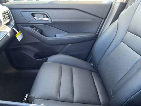 New 2026 Nissan Rogue SV image 24