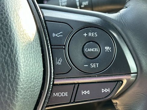 Used 2024 Toyota Camry SE w/ Convenience Package FWD image 28