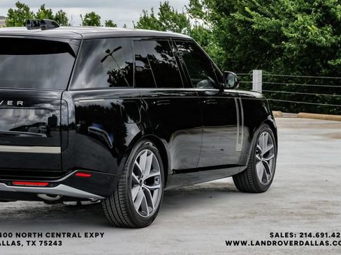 New 2026 Land Rover Range Rover SE AWD/4WD image 10