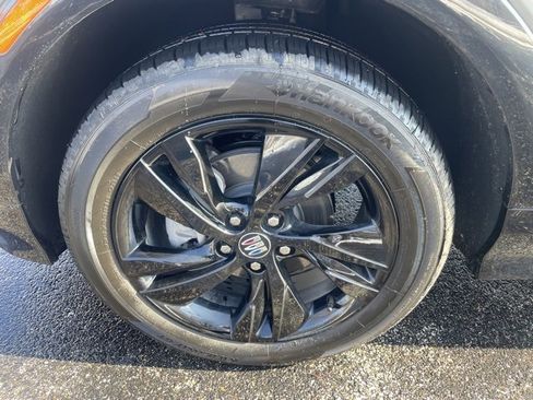 Used 2025 Buick Encore GX Sport Touring w/ Advanced Technology Package image 40