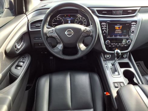 Certified 2022 Nissan Murano SV w/ SV Midnight Edition Package image 3