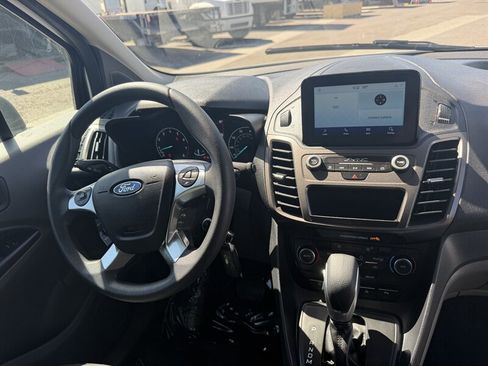 Used 2023 Ford Transit Connect XLT w/ Trailer Tow Package FWD image 18