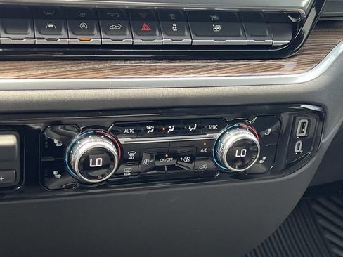 New 2026 GMC Sierra 1500 Elevation AWD/4WD image 23