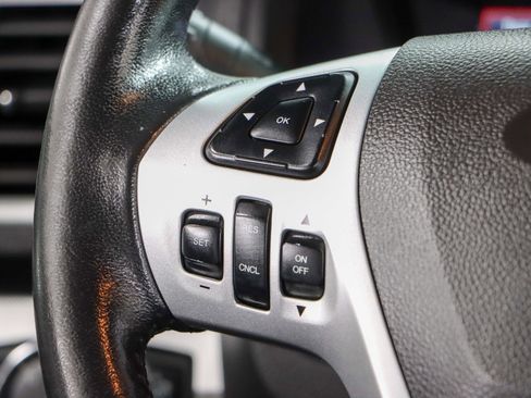 Used 2014 Ford Explorer XLT w/ Equipment Group 202A image 13