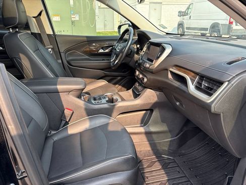 Used 2020 GMC Terrain Denali w/ Denali Premium Package FWD image 24