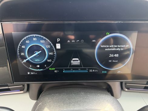 New 2026 Hyundai Elantra Limited image 33