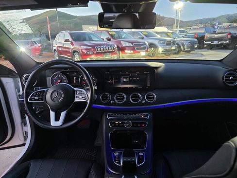 Used 2019 Mercedes-Benz E 300 w/ Premium 1 Package image 17