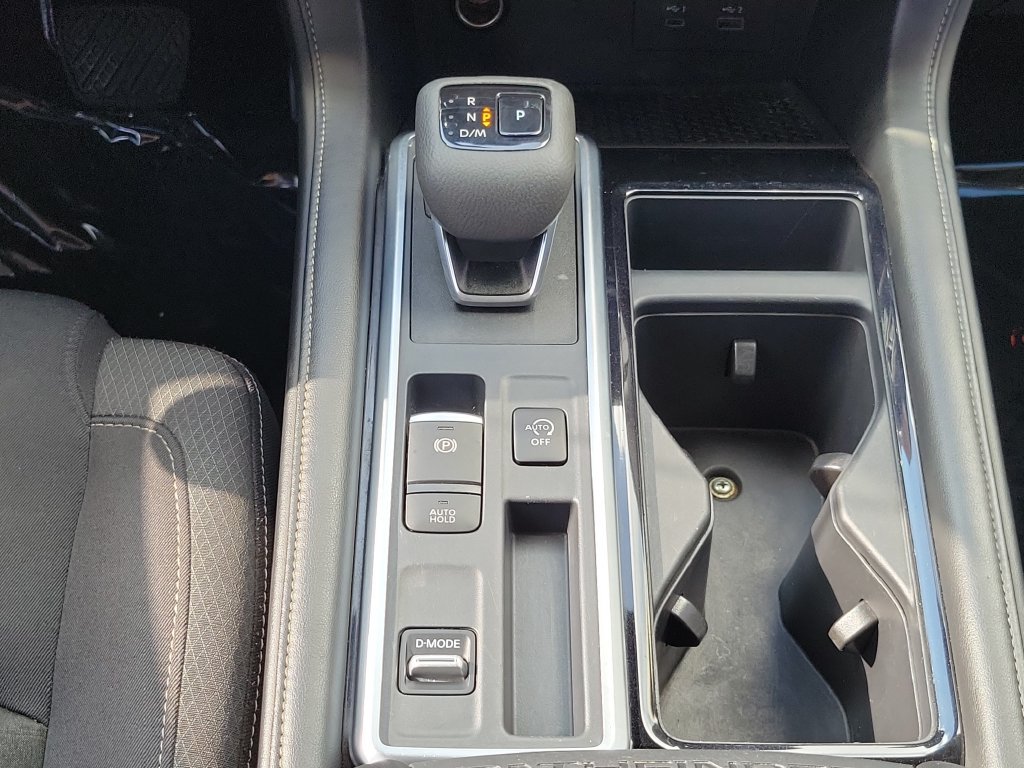 Used 2024 Nissan Pathfinder SV FWD image 22