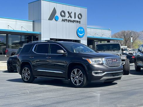 Used 2019 GMC Acadia Denali w/ Technology Package image 1