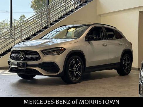 Certified 2021 Mercedes-Benz GLA 250 4MATIC image 1