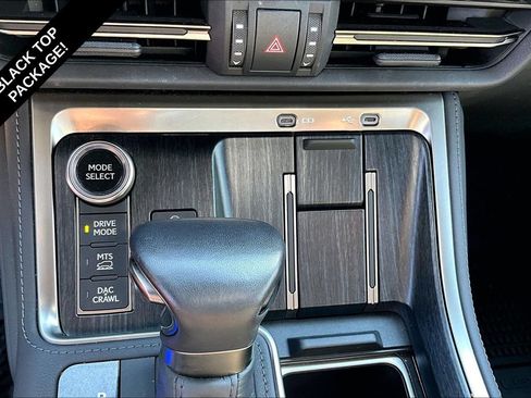 Used 2025 Lexus GX 550 AWD/4WD image 36