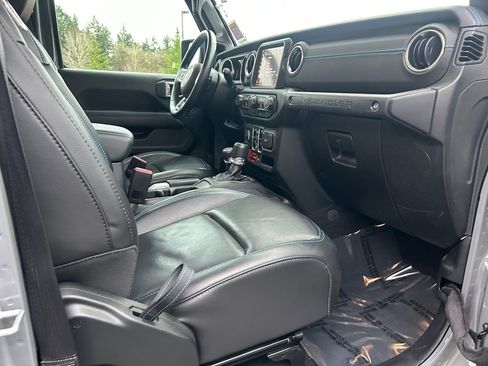 Used 2021 Jeep Wrangler Unlimited Rubicon 4xe w/ Cold Weather Group image 26