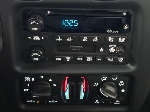 Used 2002 Chevrolet Monte Carlo SS w/ Preferred Equipment Group image 97