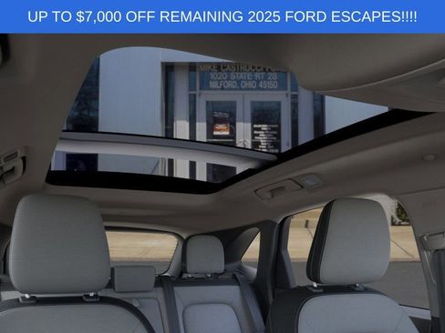 New 2025 Ford Escape Active w/ Cold Weather Package AWD/4WD image 22
