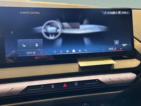 Used 2026 BMW X3 xDrive30 w/ Convenience Package image 17