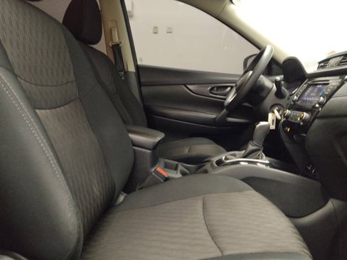 Used 2019 Nissan Rogue S AWD/4WD image 21