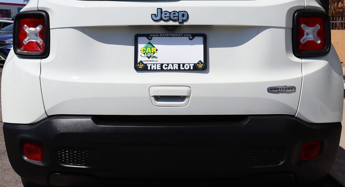 Used 2021 Jeep Renegade Latitude w/ Convenience Group FWD image 21
