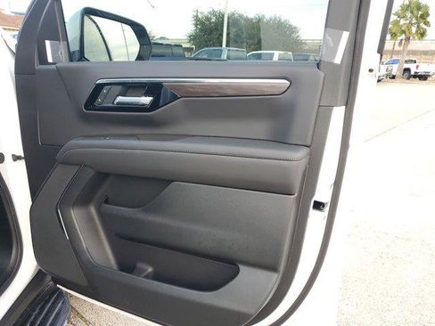 New 2026 Chevrolet Tahoe LS image 9