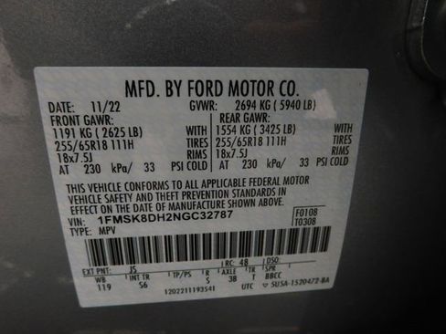 Used 2022 Ford Explorer XLT w/ Equipment Group 202A image 36