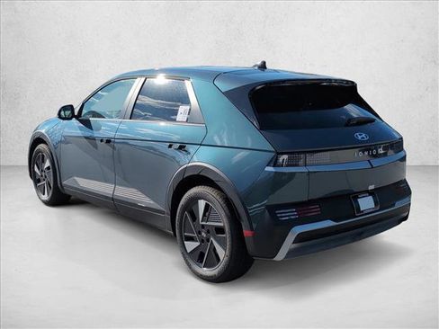 New 2026 Hyundai Ioniq 5 SEL image 9