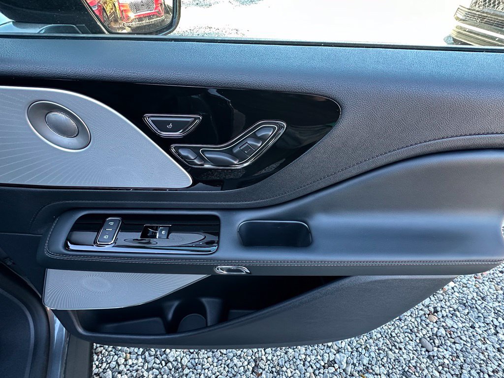 New 2027 Lincoln Aviator Reserve AWD/4WD image 25
