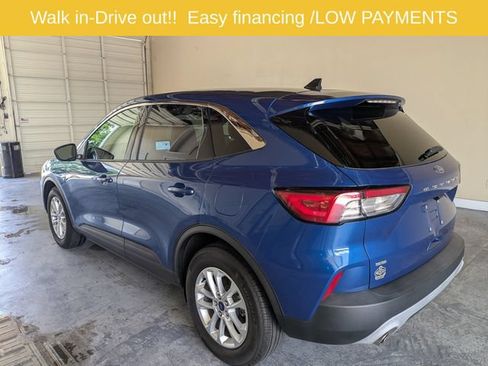 Used 2022 Ford Escape SE FWD image 6