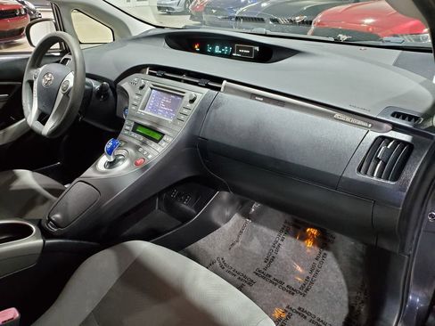 Used 2012 Toyota Prius Prime Base image 15