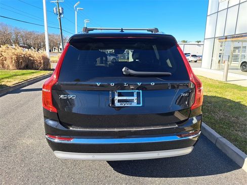 Used 2022 Volvo XC90 T6 Inscription w/ Advanced Package image 6