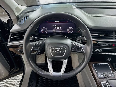 Used 2017 Audi Q7 3.0T Prestige AWD/4WD image 17