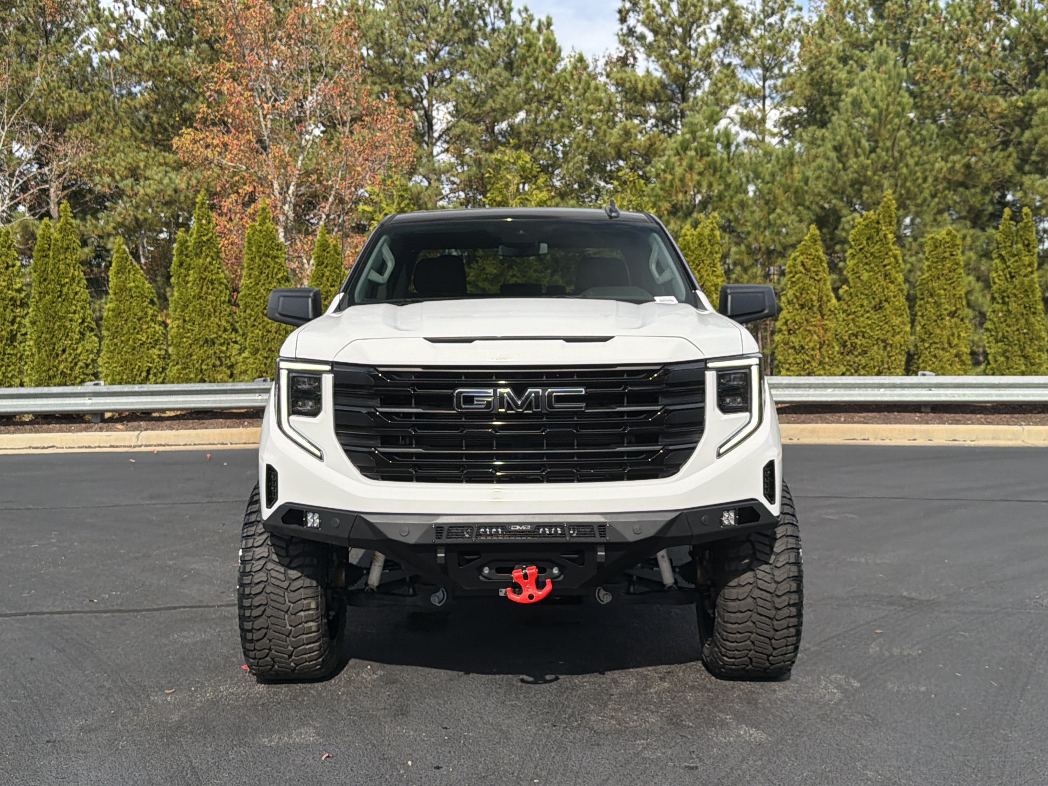 Used 2025 GMC Sierra 1500 Elevation AWD/4WD image 13