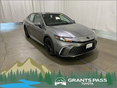 New 2026 Toyota Camry SE w/ Convenience Package