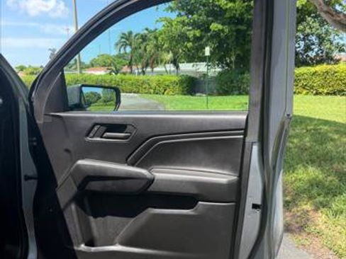 Used 2023 Chevrolet Colorado W/T RWD image 13