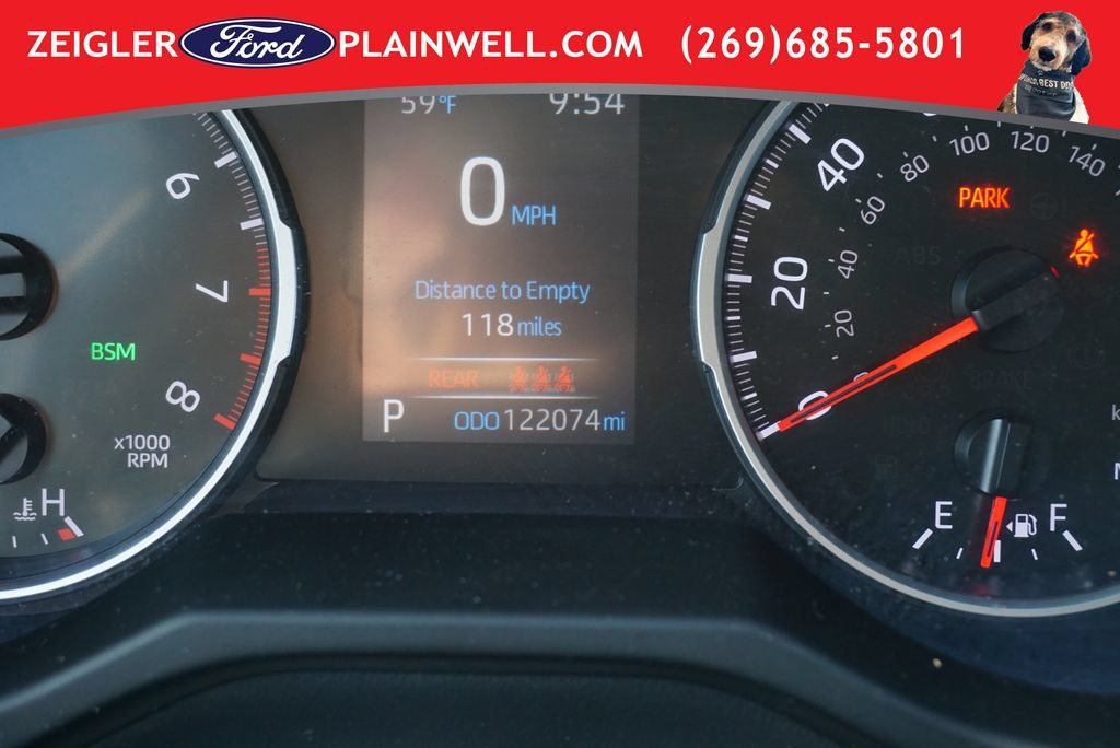 Used 2022 Toyota RAV4 LE AWD/4WD image 25