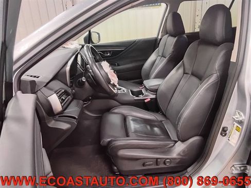 Used 2023 Subaru Outback Touring AWD/4WD image 9
