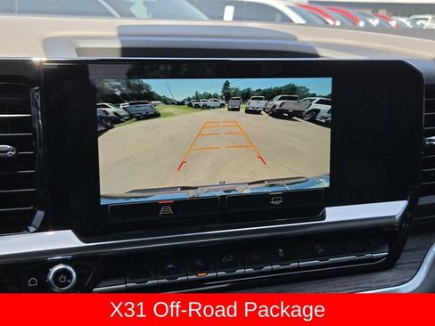 New 2026 GMC Sierra 1500 SLT w/ SLT Premium Package AWD/4WD image 16