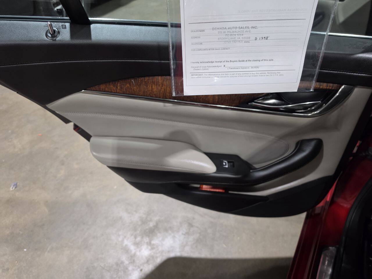 Used 2015 Cadillac CTS Sedan RWD image 25