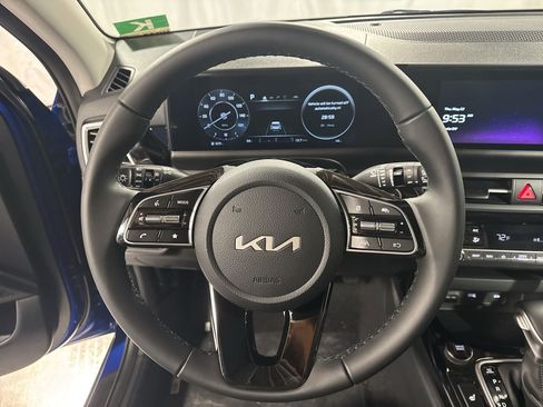 Certified 2025 Kia Seltos X-Line image 20