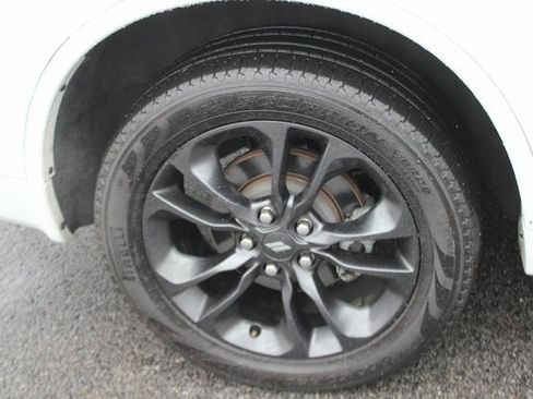 Used 2022 Dodge Durango GT image 38