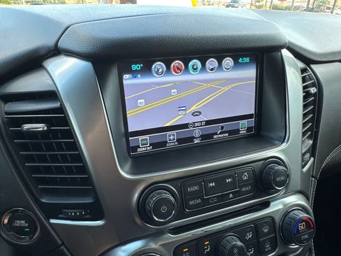 Used 2019 Chevrolet Tahoe Premier AWD/4WD image 28