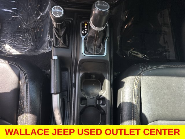 Used 2021 Jeep Gladiator Overland AWD/4WD image 18