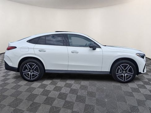 Used 2024 Mercedes-Benz GLC 300 4MATIC image 7
