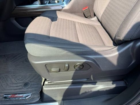 Certified 2024 Chevrolet Silverado 1500 LT Trail Boss w/ Convenience Package II AWD/4WD image 19