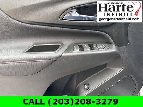 Used 2022 Chevrolet Equinox RS w/ RS Leather Package image 23