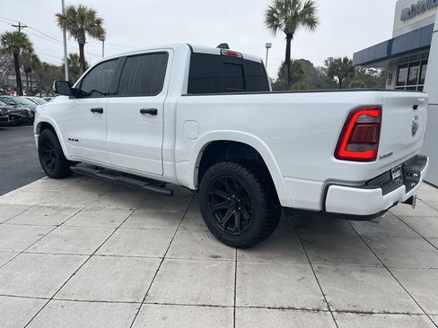 Used 2019 RAM 1500 Laramie w/ Sport Appearance Package image 4