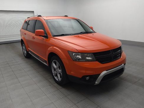 Used 2017 Dodge Journey Crossroad FWD image 13