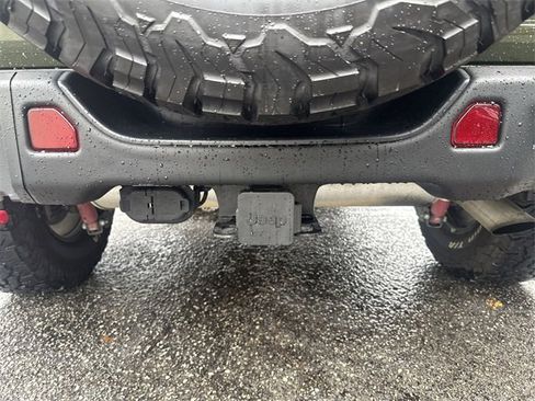 Used 2021 Jeep Wrangler Unlimited Rubicon w/ Steel Bumper Group image 13