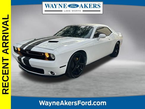 Used 2016 Dodge Challenger R/T Plus RWD image 1